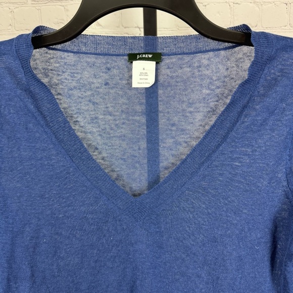 J. Crew Blue Linen and Silk Blend V-Neck Sweater Size Small - Picture 2 of 6